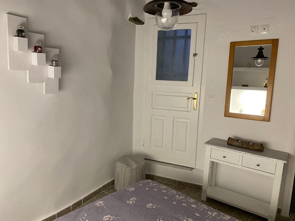 Traditional Holiday Home Kechros 外观 照片
